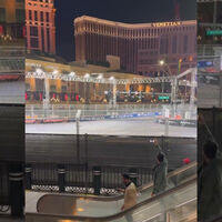 Las Vegas ha batido el récord de las entradas más caras de la F1. Unas escaleras mecánicas se han petado de gente viendo la carrera gratis, y sin multas 