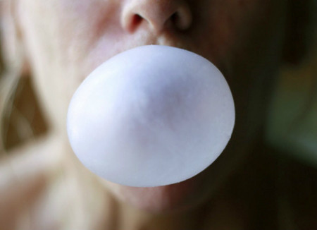 Practicar ejercicio masticando chicle, ¿bueno o malo?