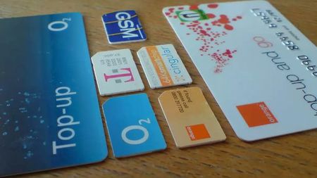 ¿Merece la pena pagar el roaming cuando viajamos fuera de nuestro país?