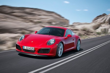 Cazado a 297 km/h por la R4, sin puntos, discapacitado y en un Porsche 911 que no era suyo