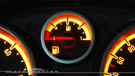 Los combustibles siguen subiendo, y la demanda bajando