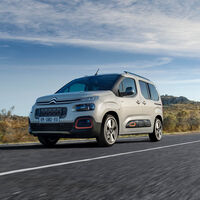 Adiós al diésel: los Citroën Berlingo, Peugeot Rifter y Opel Combo Life ya sólo están disponibles en versión eléctrica