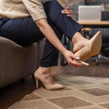 Últimas horas para comprar en Aldi un zapatero que cuesta menos de 12 euros: la solución definitiva al caos del calzado