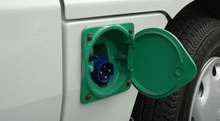 Piaggio-Porter-Electric_Power-04