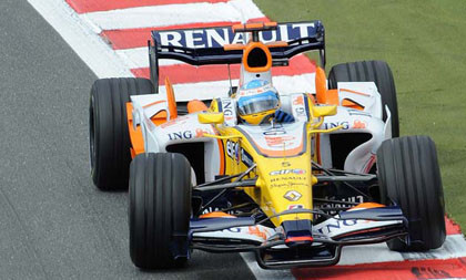 Fernando Alonso apunta alto en Francia