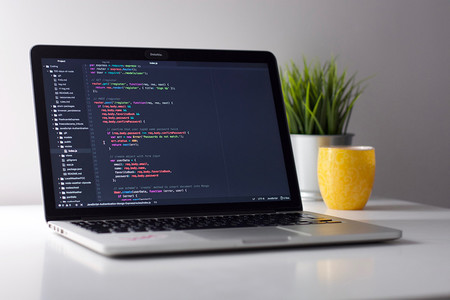 Aprende a programar aplicaciones web con el nuevo curso online gratuito de la Universidad Autónoma de Madrid