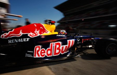 Red Bull estrena coche nuevo para los dos últimos días de pruebas