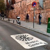 A partir de hoy cualquier coche, incluso sin etiqueta, puede acceder a Madrid Central sin ser multado