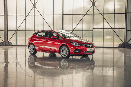 PSA prepara sus fábricas del continente para sacar la producción del Vauxhall Astra de Reino Unido ante un Brexit duro