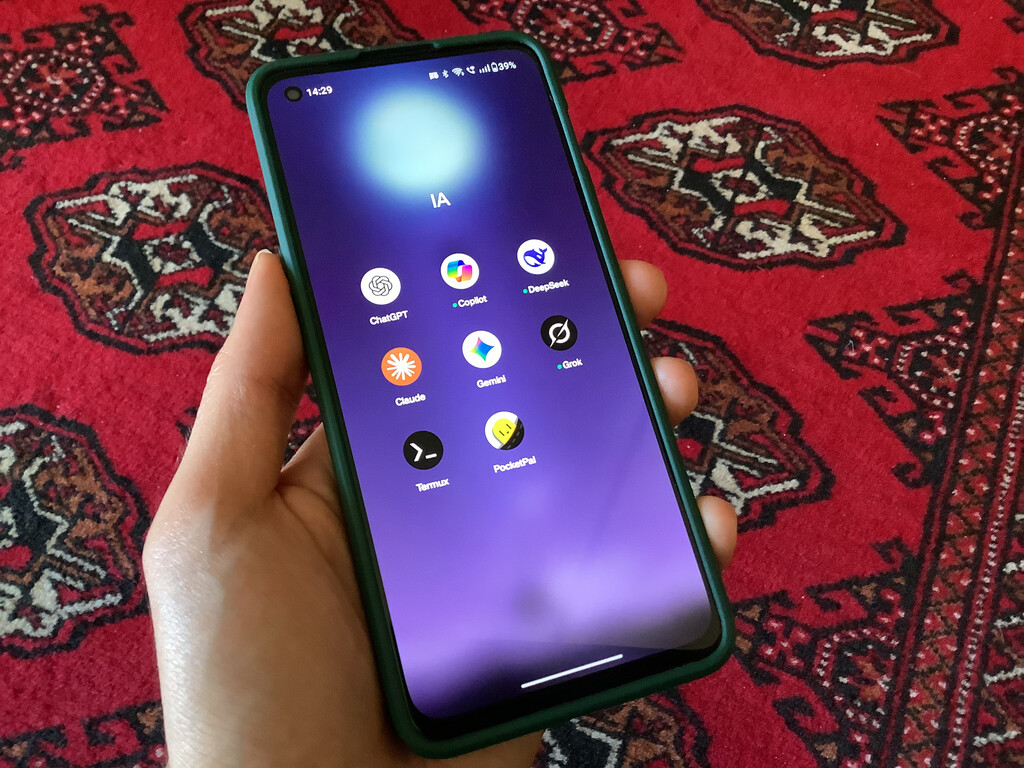 Tener una IA en mi móvil que funciona sin conexión a Internet es más útil de lo que pensaba: así la puedes poner en marcha