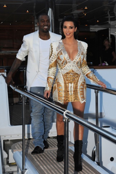 Kanye West y Kim Kardashian, de rollo de una noche nada: ¡mudanza a la vista!