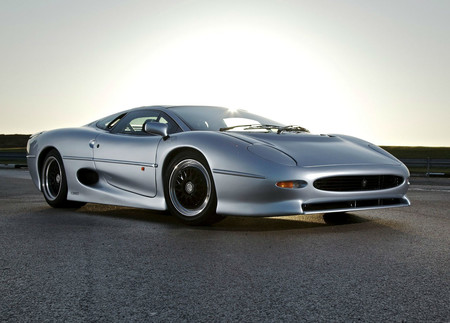 Superdeportivos 90 Xj220