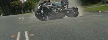 Gayumbos moteros. La última revolución que te hará ir como en una silla gaming encima de la moto (o bici) 