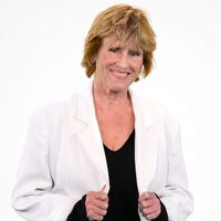 Mercedes Milá se mete en un jardín en su vuelta a RTVE, tras el fracaso de su último programa 