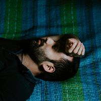 Costumávamos pensar que a procrastinação era problema de gestão do tempo, mas a neurociência mostrou que é instinto de sobrevivência 