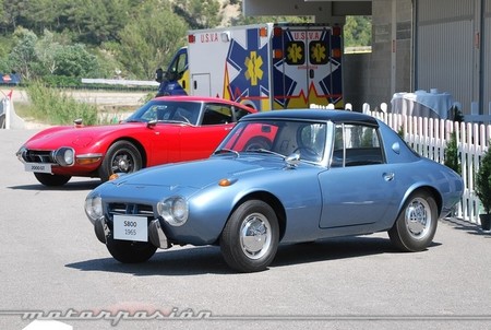 Toyota 2000GT y Sports 800
