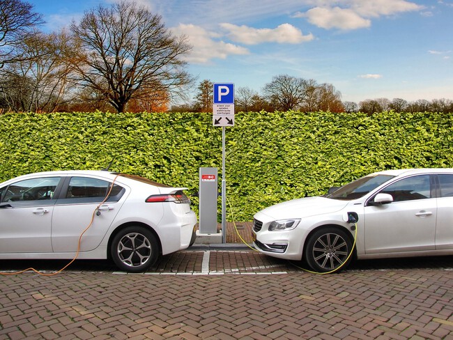 Electric Car G604966dd8 1280