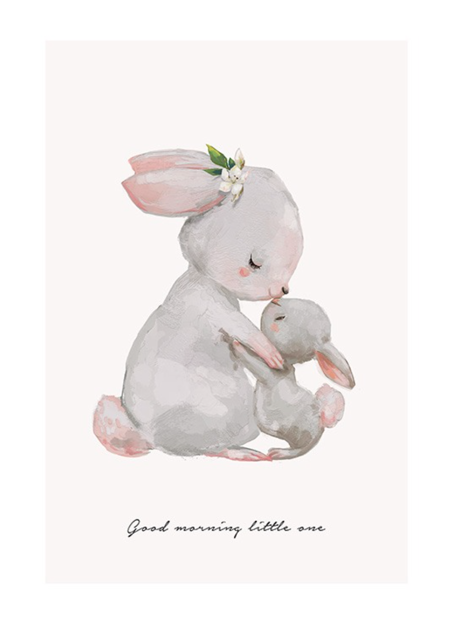 Póster infantil con una coneja madre besando a un conejito, con el texto «Good morning little one» debajo.