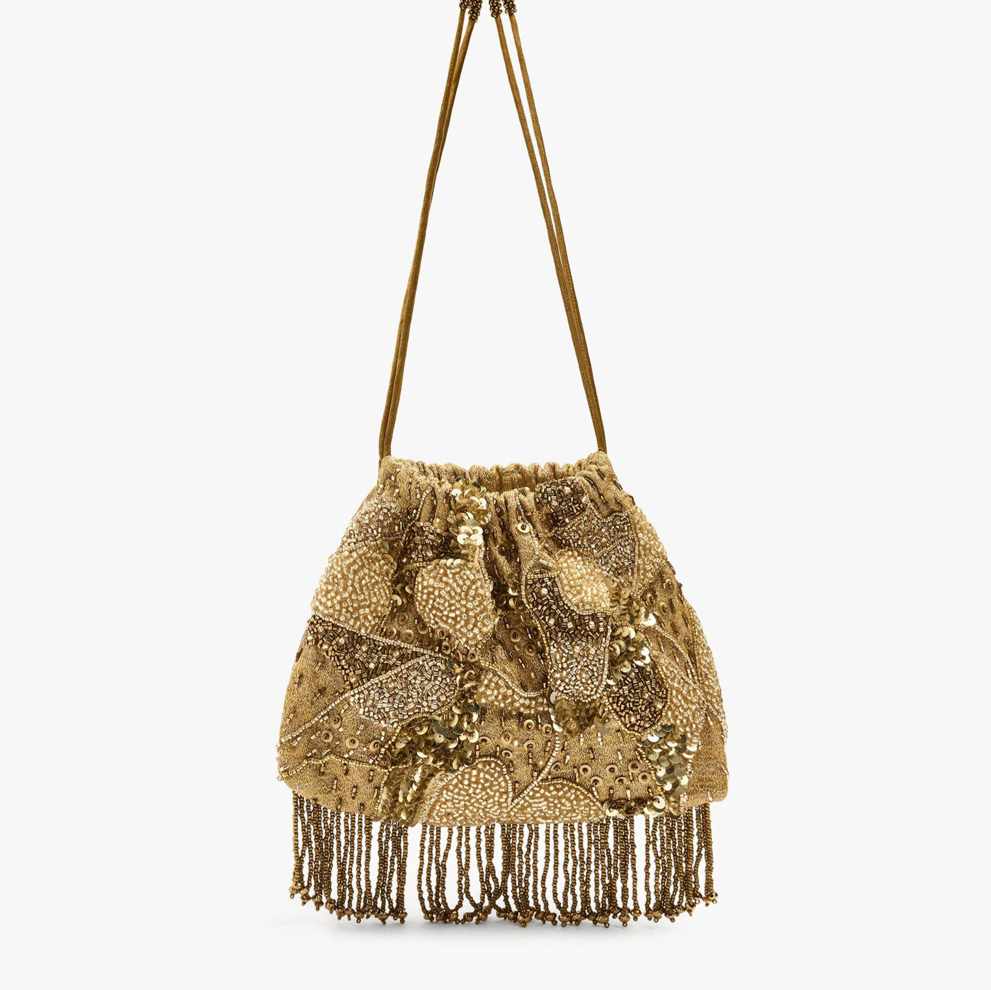 Bolso de fiesta convertible a bandolera con cuentas decorativas y cierre de cuerda Parfois