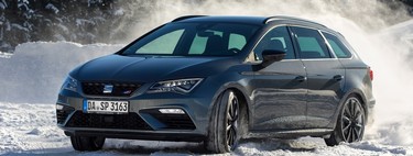 Comprobamos de qué es capaz el 4Drive de SEAT derrapando sobre hielo y subiendo montañas heladas