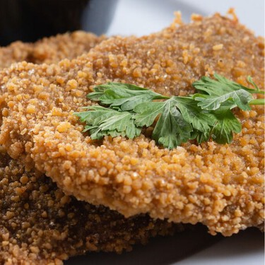 Cómo hacer pechugas empanizadas sin huevo: el truco sencillo con media crema y especias que sí funciona