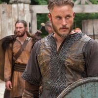 Tras Ragnar Lothbrok llegará Erik Hacha Sangrienta: la nueva serie del creador de Vikings avanza y encuentra protagonista