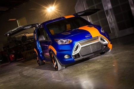 Ford Transit Connect: ahora, enriquecido con Hot Wheels