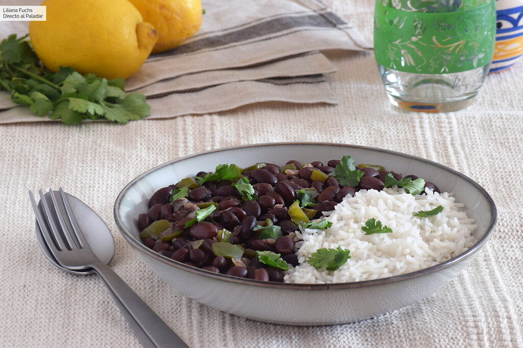 El secreto cubano para olvidar el frío es rico en proteína vegetal y se puede cocinar de más para congelar  