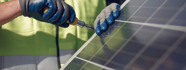 Cómo utilizar el aire acondicionado en casa usando solo placas solares, sin baterías y sin depender de la compañía eléctrica