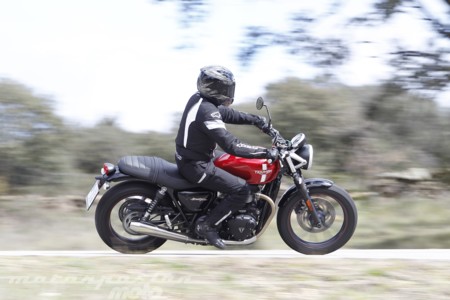 Triumph Street Twin 2