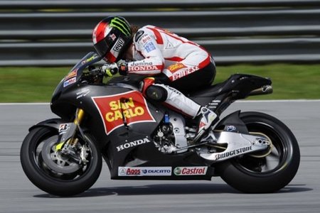 MotoGP 2011 en Sepang: Marco Simoncelli se anota el mejor tiempo global