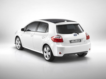 Toyota Auris HSD Full Hybrid Concept