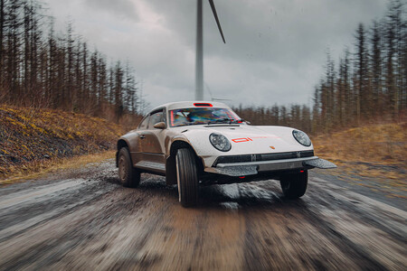 El Singer ACS de 450 CV es el Porsche 911 Safari de rally raid que le falta a la gama del mítico 911