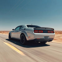 El Dodge Challenger SRT Hellcat Redeye pierde la timidez y muestra su poder en este video