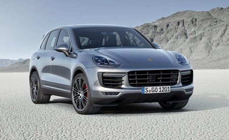 Porsche ya está trabajando en las versiones coupé del Cayenne y el Panamera