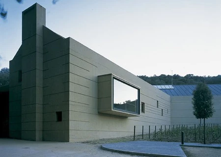 Bodegas de diseño: Señorío de Arínzano por Rafael Moneo