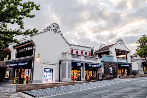 Skechers Storefront