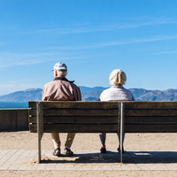 David, fontanero a los 75 años: “Mi mujer tiene una pensión de 1.000 euros y yo de 500 euros. Si no hubiéramos invertido, sería insuficiente”