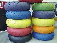 Neumáticos de colores