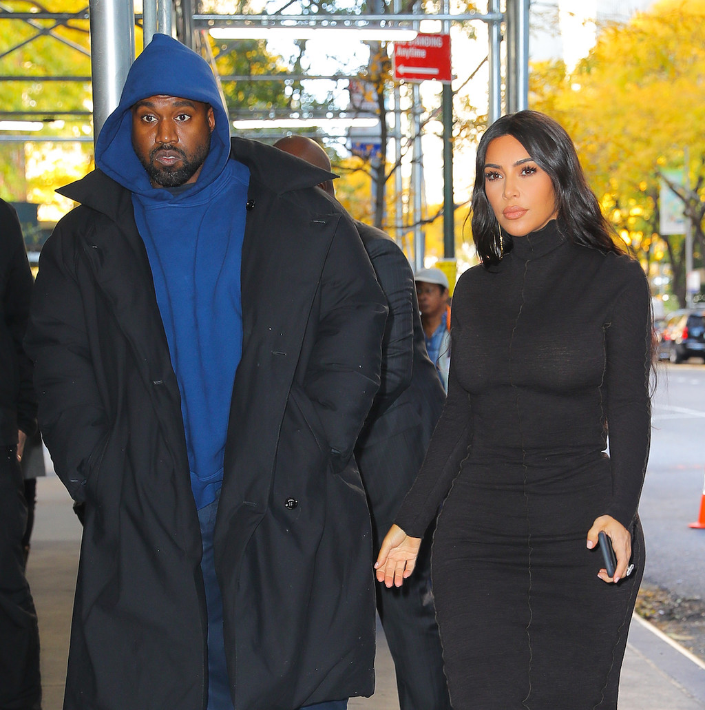 Magazine - kim-kardashian, image size:1024x1031