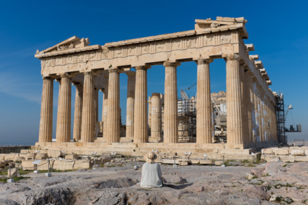 La bolsa de Grecia se desploma tras cinco semanas cerrada