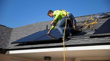 Raze Solar Q8v1eevnjgk Unsplash