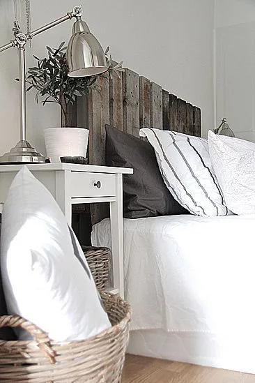 Recicladecoración: dos palés convertidos en cabecero de cama