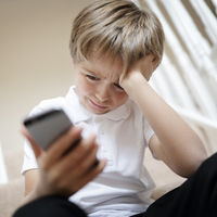 Basta ya de ciberbullying: cómo detectar las señales de alerta y claves para combatirlo