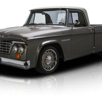 Si te gustan las camionetas americanas y los 'restomod', esta Dodge D100 te va a encantar
