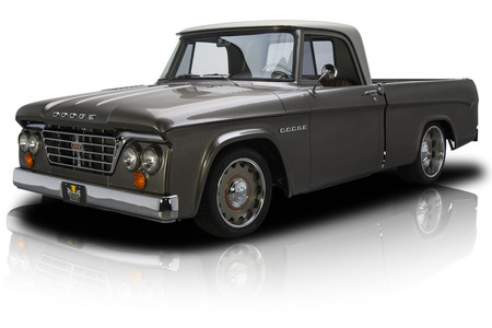 Si te gustan las camionetas americanas y los 'restomod', esta Dodge D100 te va a encantar