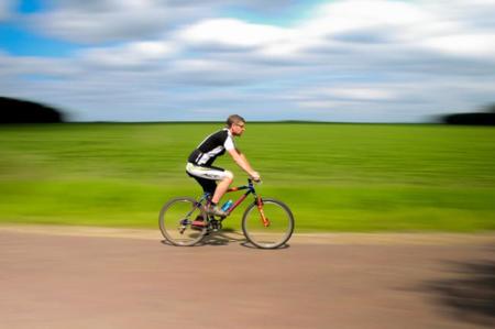 Running, bicicleta y otros deportes: ¿cuál se adapta mejor según mis necesidades?