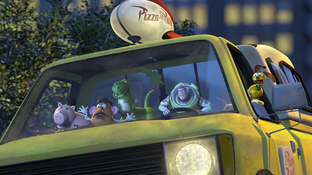 El camión de Pizza Planet no aparece en Los Increíbles, pero el mítico guiño de Pixar no falló a su cita en el videojuego 