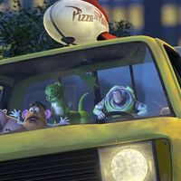 El camión de Pizza Planet no aparece en Los Increíbles, pero el mítico guiño de Pixar no falló a su cita en el videojuego 