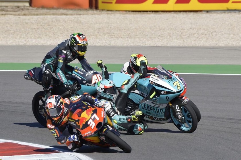 www.motorpasionmoto.com
